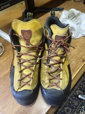 La Sportiva Boulder x Mid